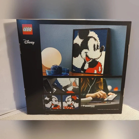 LEGO Mickey Mouse 2 Options Art 31202 NWT Building Toy Set - Picture 2 of 4